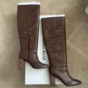 Charles David Intermixx Chocolate Leather size 11, 3.5 in heel, wide calf, worn